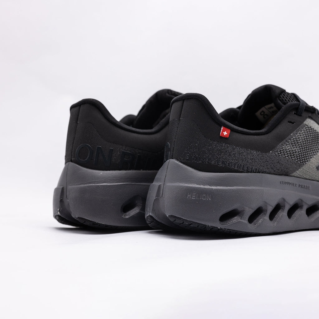 On Running Cloudmonster Sneaker