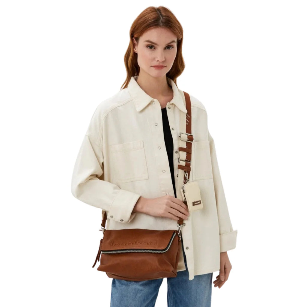 Desigual Bols_Embossed Half Venecia Logo-BRN